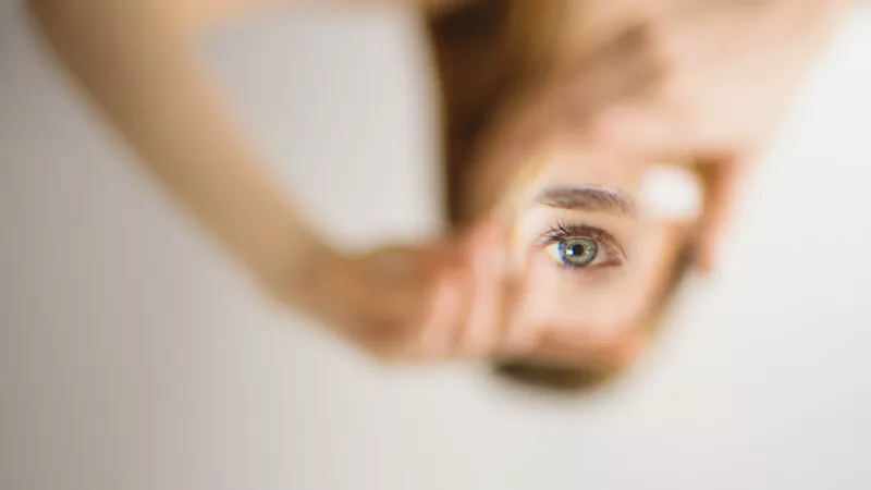Frontiers | “Mommy, do you love your phone more than me?”: Parental device use and the adolescent-caregiver attachment bond