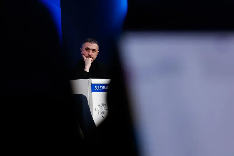 Microsoft’s Mustafa Suleyman says its AI outperforms doctors on hard cases as he chases ‘medical superintelligence’ | TechCrunch