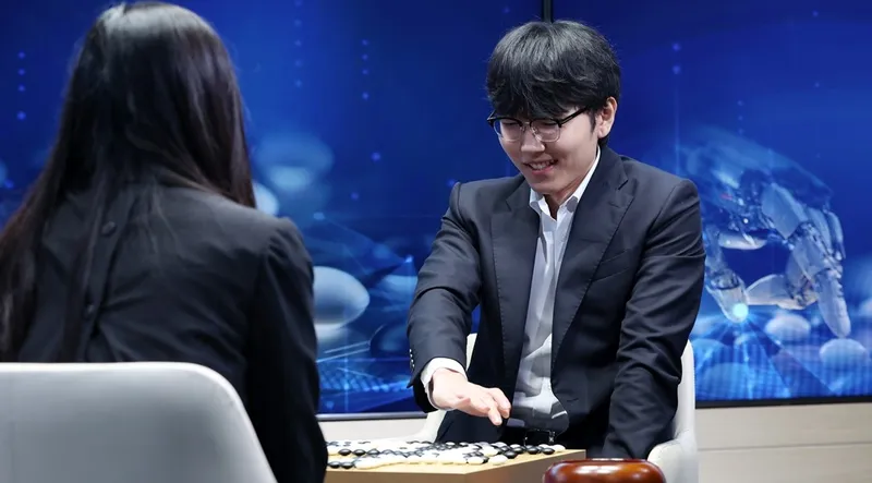 Go grandmaster Shin defeats AI KataGo in historic human victory - KED Global